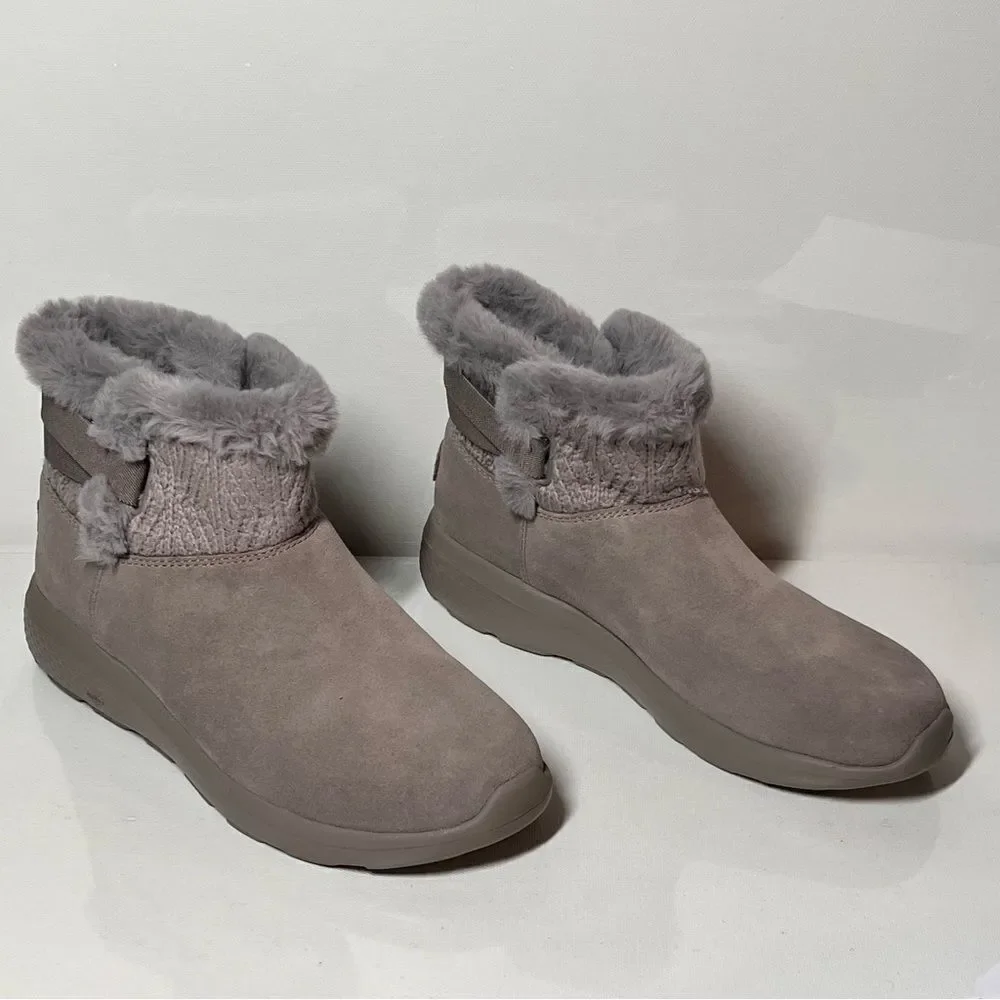 Skechers On-the-GO City Winter Gleam Water Repellent Suede Ankle Boots